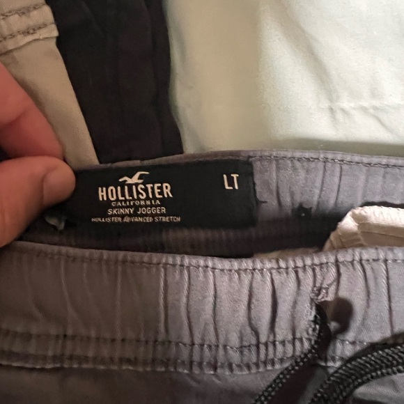 Hollister Black and Gray Jogger Pants - Picture 2 of 5